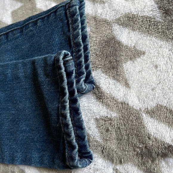 The Children Place Blue Jeans. Toddlers size 2T - Picture 5 of 7